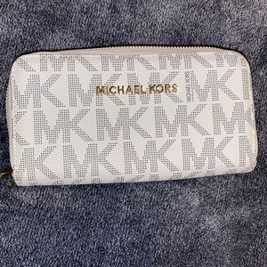 Large Michael Kors wallet